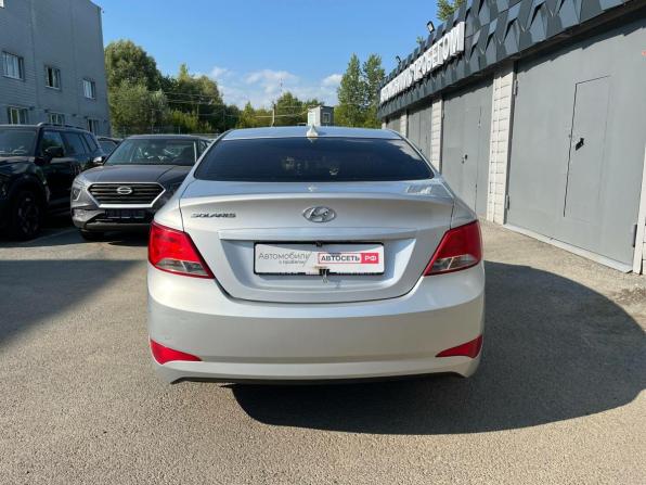Hyundai Solaris I Рестайлинг с пробегом 2016 года, цена 627 120 рублей, 320990 км, седан, Автокод Объявления