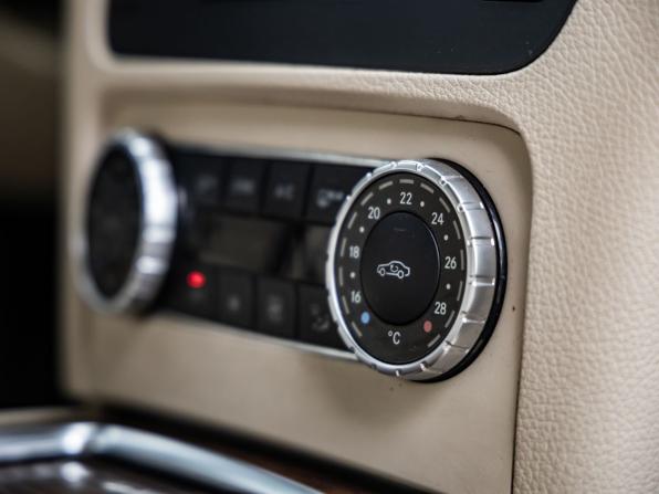 Mercedes-Benz GLK-Класс I (X204) Рестайлинг с пробегом 2013 года, цена 2 058 000 рублей, 178766 км, внедорожник, Автокод Объявления