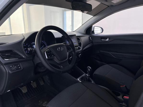 Hyundai Solaris II Рестайлинг с пробегом 2020 года, цена 1 190 000 рублей, 193051 км, седан, Автокод Объявления