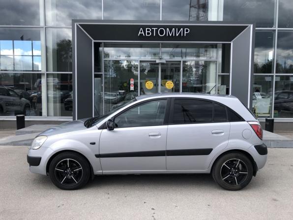 Kia Rio II Рестайлинг с пробегом 2009 года, цена 559 000 рублей, 165906 км, хэтчбек, Автокод Объявления