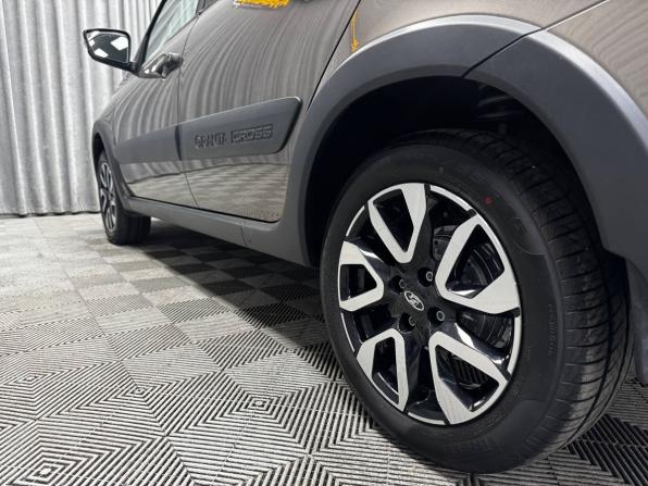 Lada (ВАЗ) Granta I Рестайлинг с пробегом 2024 года, цена 1 050 000 рублей, 15135 км, универсал, Автокод Объявления