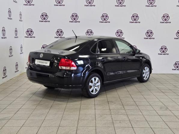 Volkswagen Polo V с пробегом 2013 года, цена 562 000 рублей, 259150 км, седан, Автокод Объявления