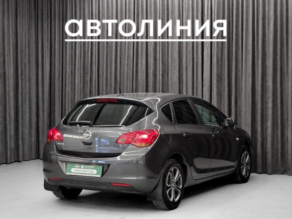 Opel Astra J с пробегом 2010 года, цена 550 000 рублей, 136660 км, хэтчбек, Автокод Объявления