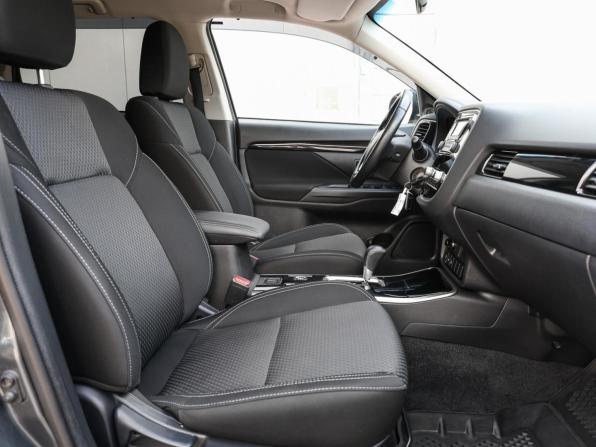 Mitsubishi Outlander III Рестайлинг 3 с пробегом 2021 года, цена 2 449 000 рублей, 70373 км, внедорожник, Автокод Объявления