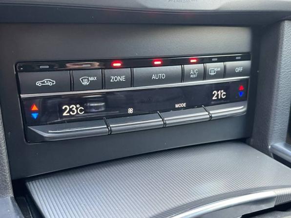 Mercedes-Benz E-Класс IV (W212 S212 C207) Рестайлинг с пробегом 2013 года, цена 1 600 000 рублей, 202742 км, седан, Автокод Объявления