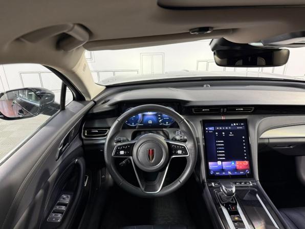 Hongqi H5 II с пробегом 2023 года, цена 2 890 000 рублей, 68000 км, седан, Автокод Объявления
