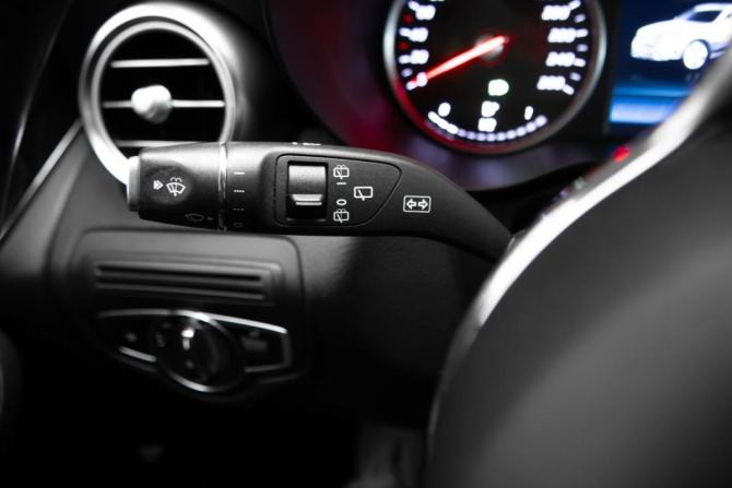 Mercedes-Benz GLC I (X253) Рестайлинг с пробегом 2019 года, цена 3 651 000 рублей, 83237 км, внедорожник, Автокод Объявления