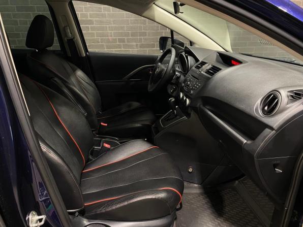 Mazda 5 II (CW) с пробегом 2011 года, цена 999 000 рублей, 215735 км, минивэн, Автокод Объявления