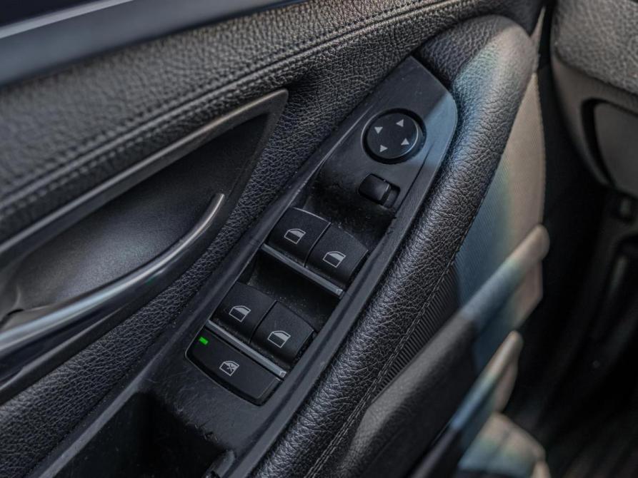 BMW 5 серии VI (F10/F11/F07) Рестайлинг Краснодар  - изображение 18