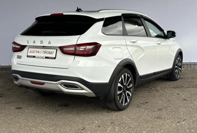 Lada (ВАЗ) Vesta I Рестайлинг (NG) с пробегом 2024 года, цена 1 645 000 рублей, 14230 км, универсал, Автокод Объявления