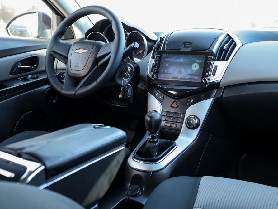 Chevrolet Cruze I Рестайлинг Ижевск  - изображение 12