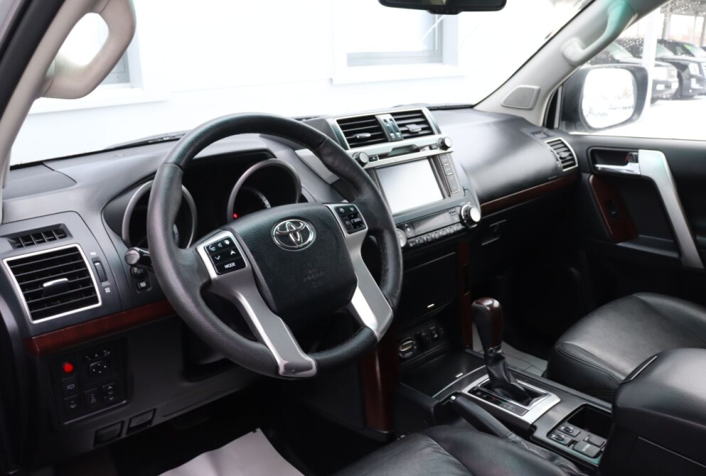 Toyota Land Cruiser Prado 150 Series Рестайлинг 1 Нижний Новгород  - изображение 15