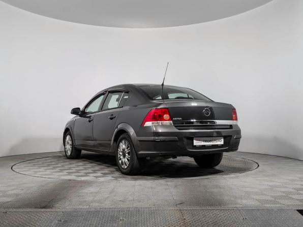 Opel Astra H Рестайлинг с пробегом 2012 года, цена 725 000 рублей, 58837 км, седан, Автокод Объявления