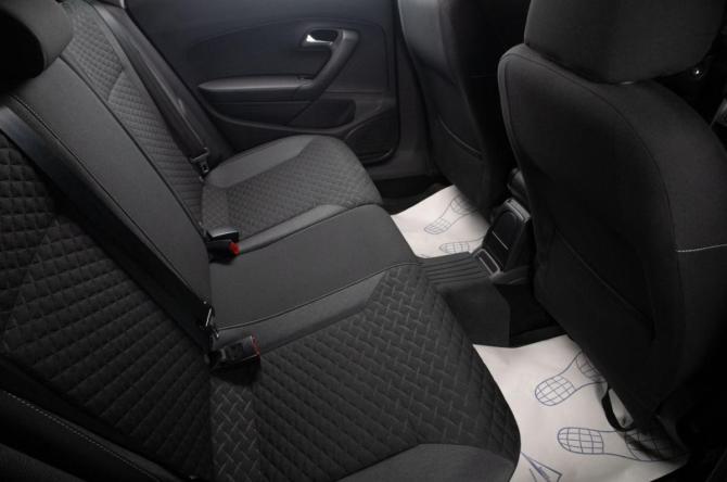 Volkswagen Polo V Рестайлинг с пробегом 2018 года, цена 1 279 000 рублей, 138400 км, седан, Автокод Объявления