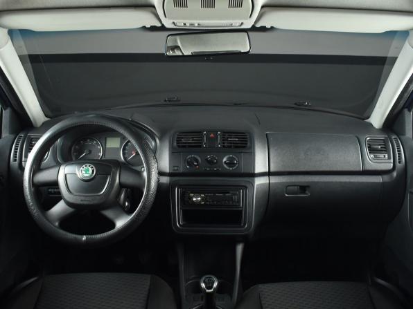 Skoda Fabia II Рестайлинг с пробегом 2011 года, цена 449 999 рублей, 116148 км, хэтчбек, Автокод Объявления