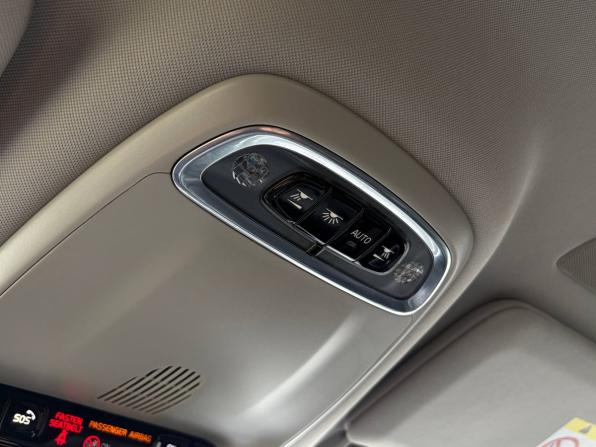 Volvo V90 Cross Country I с пробегом 2017 года, цена 2 295 000 рублей, 283000 км, универсал, Автокод Объявления