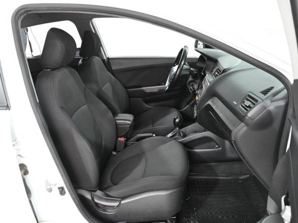 Kia Rio III Рестайлинг с пробегом 2016 года, цена 1 154 000 рублей, 216559 км, седан, Автокод Объявления