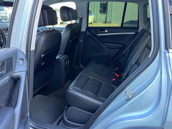 Volkswagen Tiguan I Рестайлинг с пробегом 2011 года, цена 1 599 000 рублей, 144679 км, внедорожник, Автокод Объявления