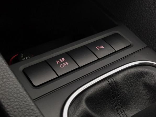 Volkswagen Jetta VI с пробегом 2012 года, цена 1 099 000 рублей, 89894 км, седан, Автокод Объявления