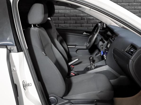Volkswagen Jetta VI с пробегом 2014 года, цена 935 000 рублей, 221778 км, седан, Автокод Объявления
