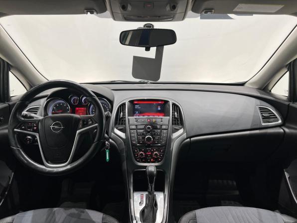 Opel Astra J Рестайлинг с пробегом 2014 года, цена 749 000 рублей, 153514 км, универсал, Автокод Объявления