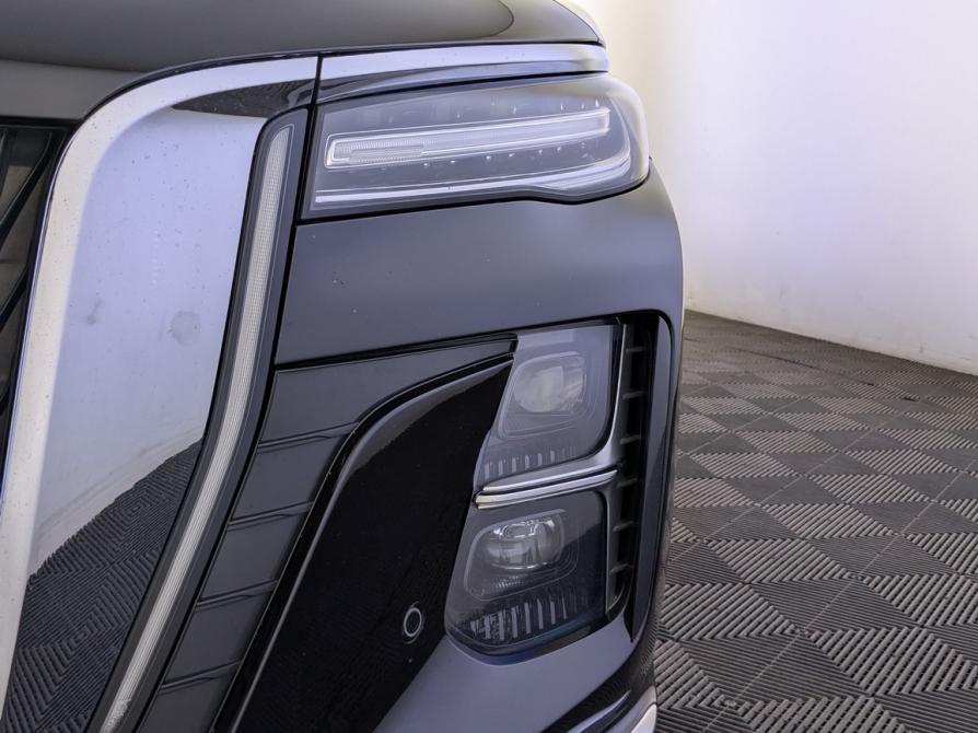 Hongqi H5 II Москва  - изображение 17