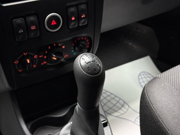 Lada (ВАЗ) Largus I с пробегом 2017 года, цена 949 000 рублей, 72300 км, универсал, Автокод Объявления