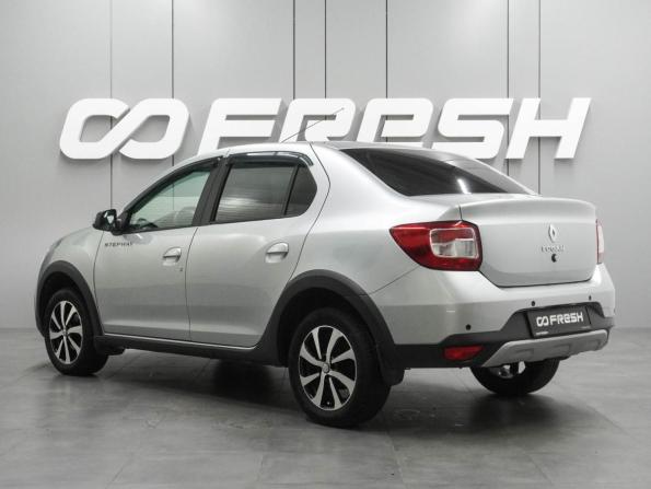 Renault Logan II Рестайлинг с пробегом 2022 года, цена 1 549 000 рублей, 21956 км, седан, Автокод Объявления