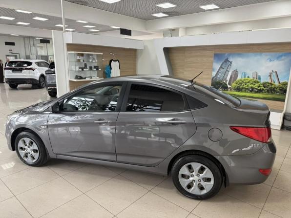 Hyundai Solaris I Рестайлинг с пробегом 2014 года, цена 699 000 рублей, 353350 км, седан, Автокод Объявления