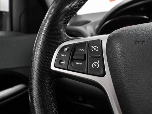 Lada (ВАЗ) Vesta I с пробегом 2021 года, цена 1 149 000 рублей, 71572 км, седан, Автокод Объявления