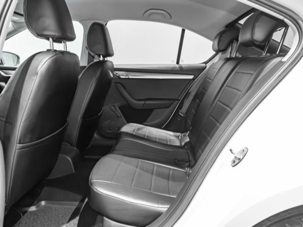 Skoda Octavia III (A7) с пробегом 2013 года, цена 1 180 000 рублей, 228388 км, лифтбек, Автокод Объявления