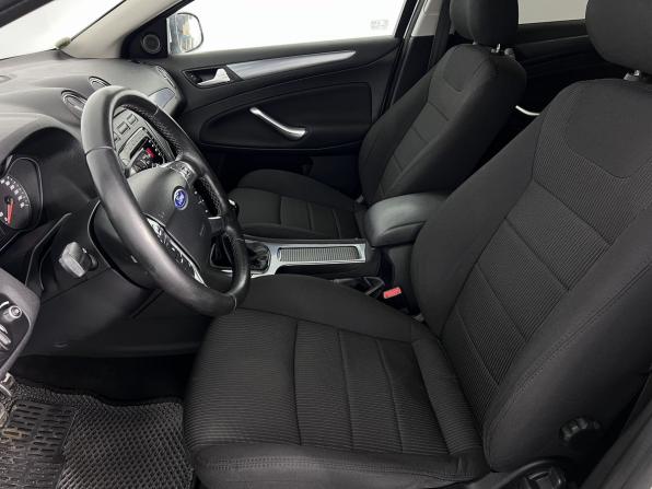 Ford Mondeo IV Рестайлинг с пробегом 2013 года, цена 890 000 рублей, 215000 км, седан, Автокод Объявления