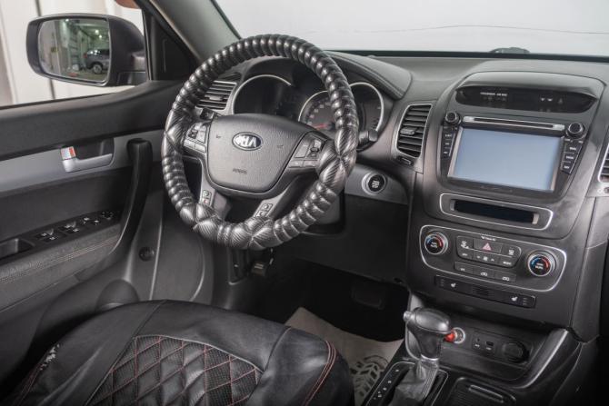 Kia Sorento II Рестайлинг с пробегом 2014 года, цена 1 839 000 рублей, 178200 км, внедорожник, Автокод Объявления