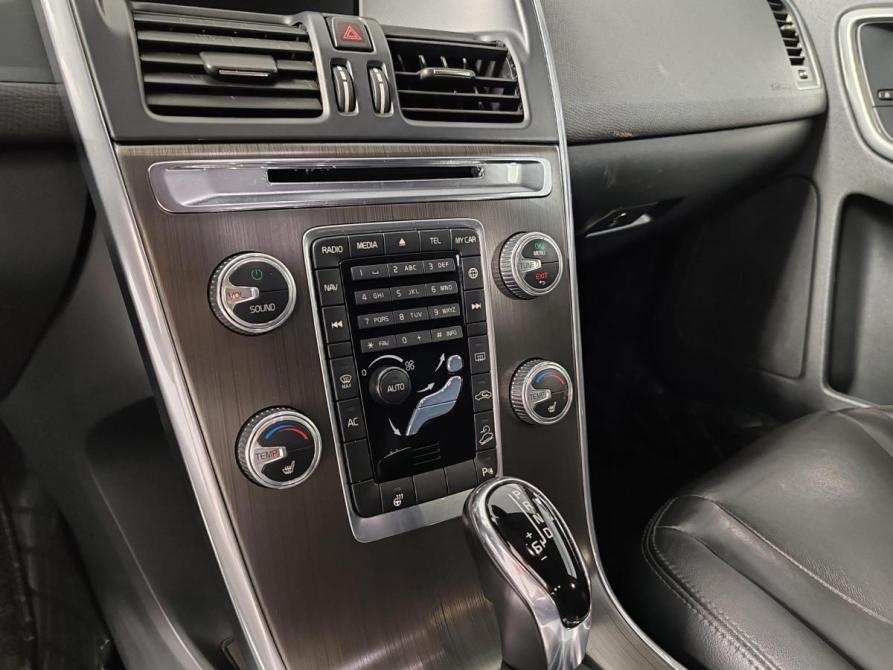 Volvo XC60 I Рестайлинг Москва  - изображение 18