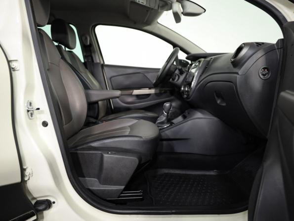 Renault Kaptur I с пробегом 2018 года, цена 1 199 000 рублей, 153570 км, внедорожник, Автокод Объявления