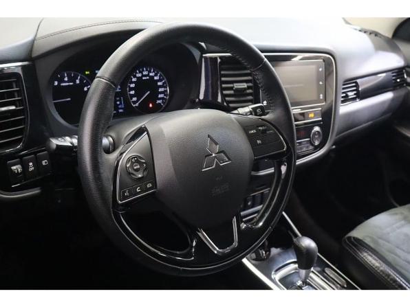 Mitsubishi Outlander III Рестайлинг 3 с пробегом 2019 года, цена 2 128 000 рублей, 69446 км, внедорожник, Автокод Объявления