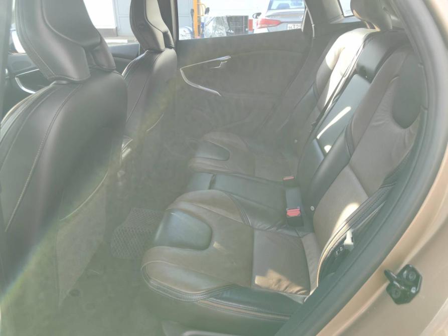 Volvo V40 II Москва  - изображение 15
