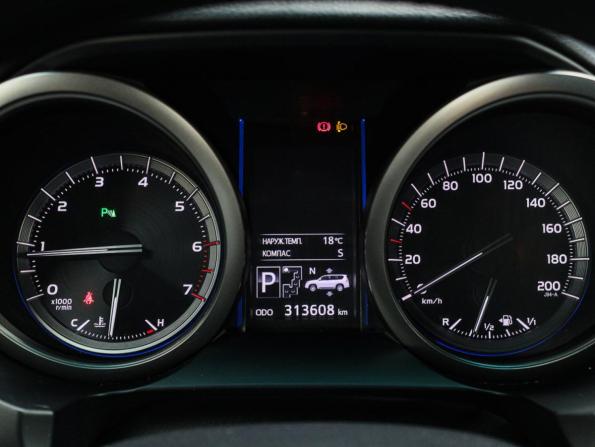 Toyota Land Cruiser Prado 150 Series Рестайлинг 1 с пробегом 2013 года, цена 2 802 000 рублей, 313607 км, внедорожник, Автокод Объявления