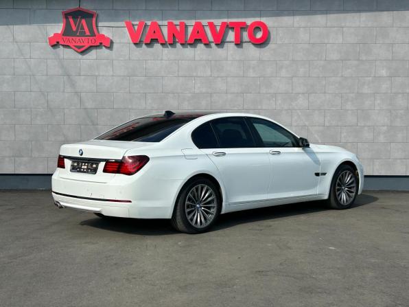 BMW 7 серии V (F01/F02/F04) Рестайлинг с пробегом 2015 года, цена 2 050 000 рублей, 273100 км, седан, Автокод Объявления