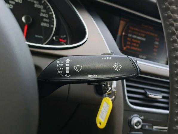 Audi A4 IV (B8) Рестайлинг с пробегом 2013 года, цена 1 699 000 рублей, 127126 км, седан, Автокод Объявления