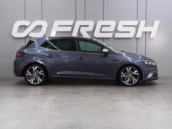 Renault Megane IV с пробегом 2018 года, цена 2 120 000 рублей, 144488 км, хэтчбек, Автокод Объявления