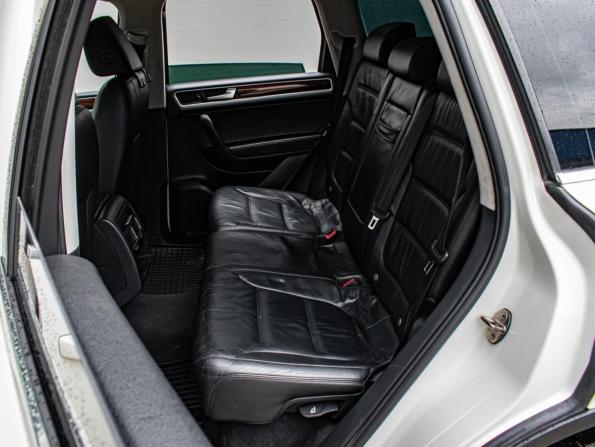Volkswagen Touareg II с пробегом 2010 года, цена 1 850 000 рублей, 269367 км, внедорожник, Автокод Объявления