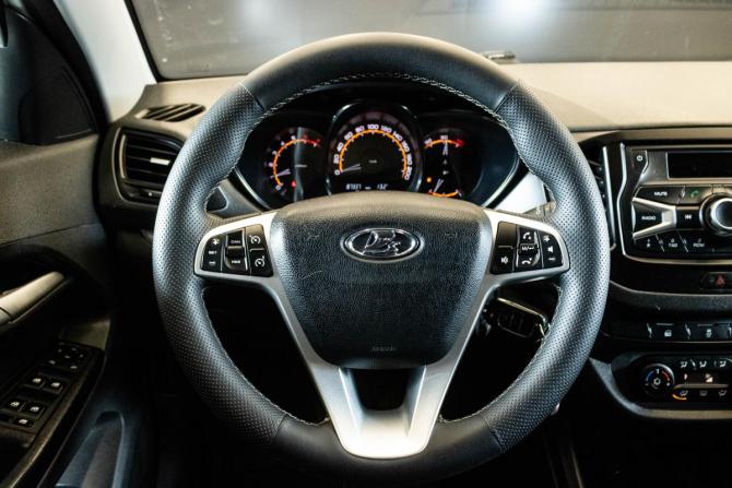 Lada (ВАЗ) Vesta I с пробегом 2021 года, цена 900 000 рублей, 87337 км, седан, Автокод Объявления