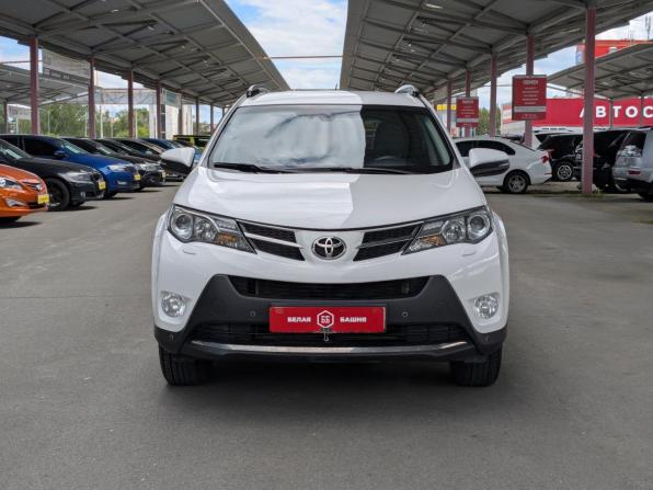 Toyota RAV4 IV (XA40) с пробегом 2015 года, цена 1 744 900 рублей, 155000 км, внедорожник, Автокод Объявления