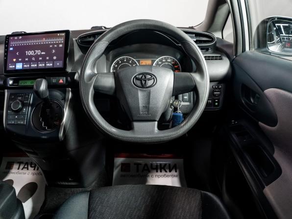Toyota Wish II с пробегом 2009 года, цена 1 245 000 рублей, 161320 км, минивэн, Автокод Объявления
