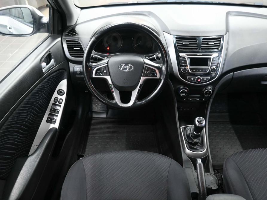 Hyundai Solaris I Рестайлинг Ростов-на-Дону  - изображение 9