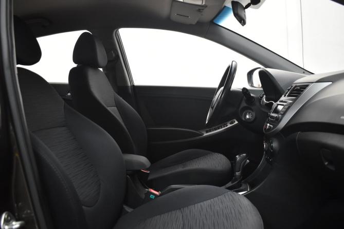 Hyundai Solaris I Рестайлинг с пробегом 2015 года, цена 1 140 000 рублей, 97523 км, седан, Автокод Объявления