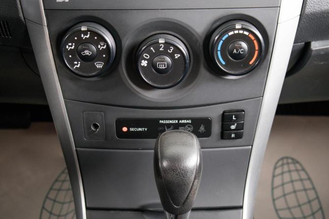 Toyota Corolla X (E140 E150) с пробегом 2010 года, цена 899 999 рублей, 398000 км, седан, Автокод Объявления