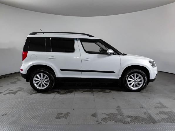 Skoda Yeti I Рестайлинг с пробегом 2016 года, цена 1 470 000 рублей, 92661 км, внедорожник, Автокод Объявления