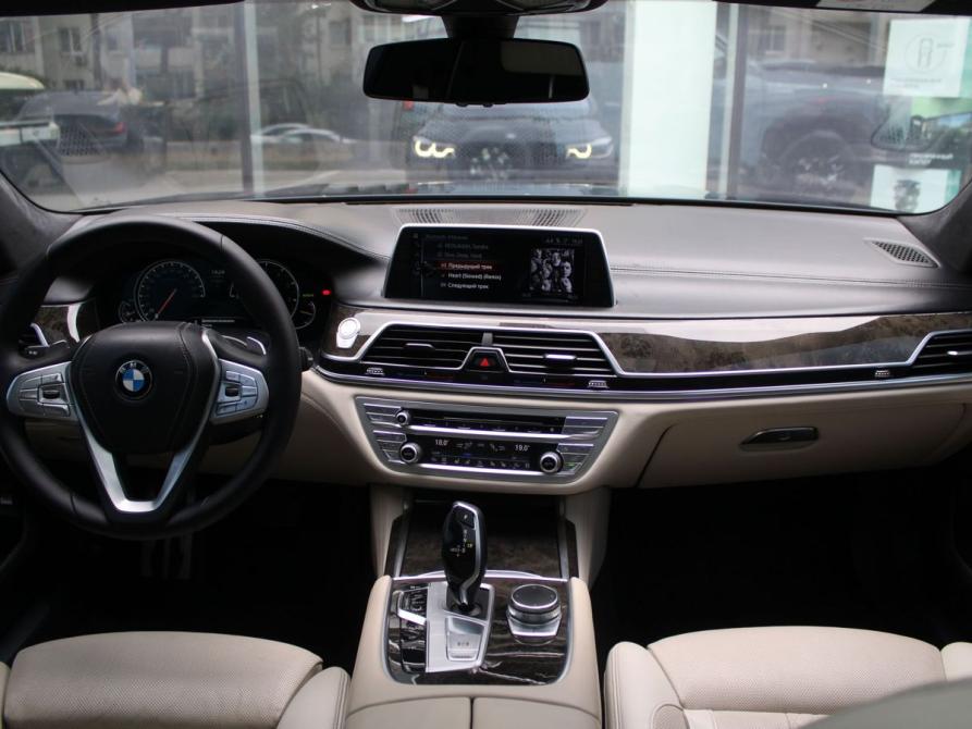 BMW 7 серии VI (G11/G12) Самара  - изображение 12